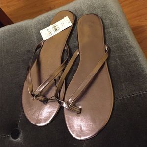 Rose gold loft size 10 sandals